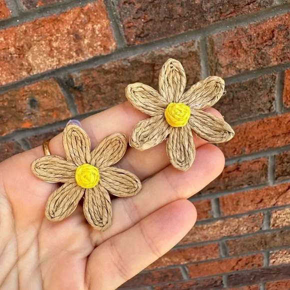 Lalita Sand Sky Boho Raffia Flower Earrings - Picture 7 of 9